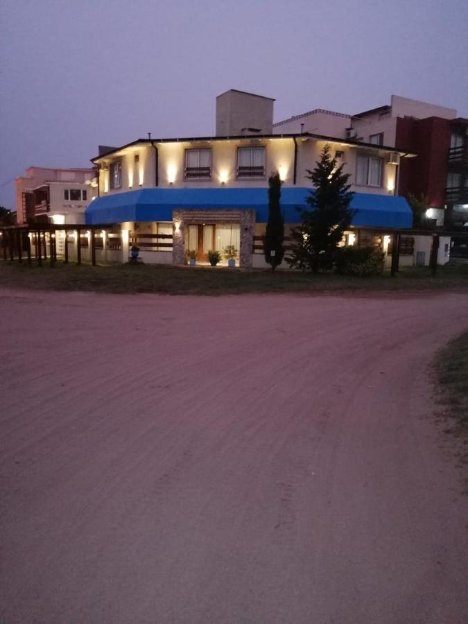 Hosteria Magnolia Villa Gesell Exterior photo