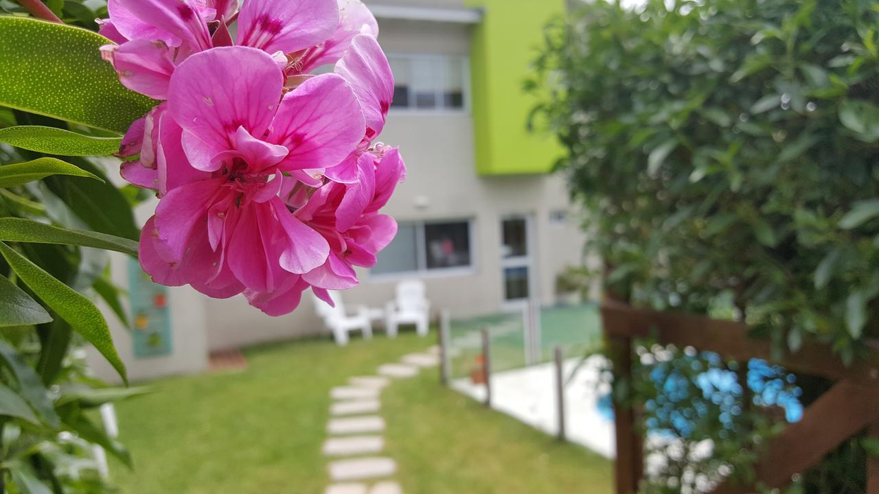 Hosteria Magnolia Villa Gesell Exterior photo